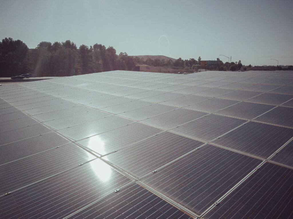 Strand-Solar-Installations